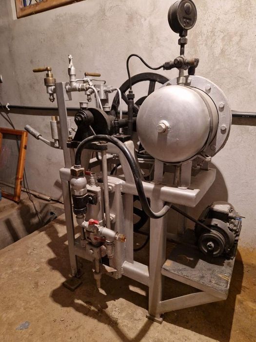 Statie pentru încărcat sifoane