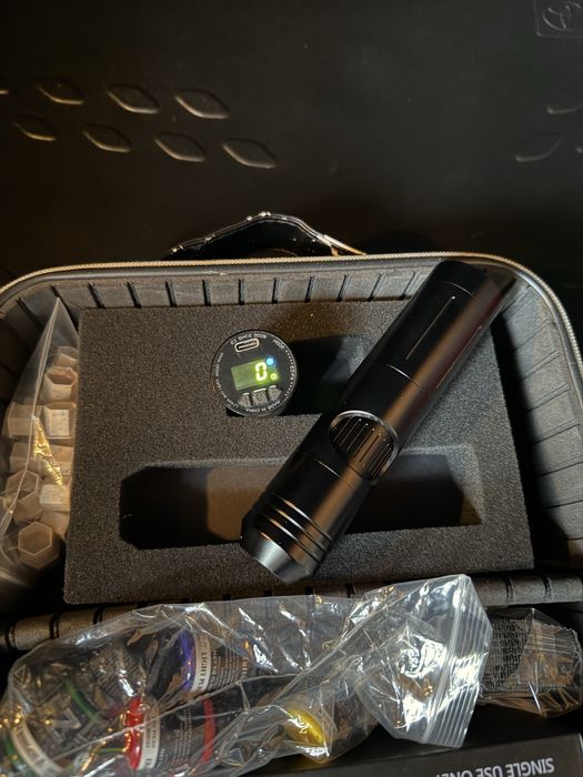 Машинка за татуиране