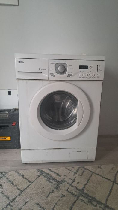 Стиральная машинка