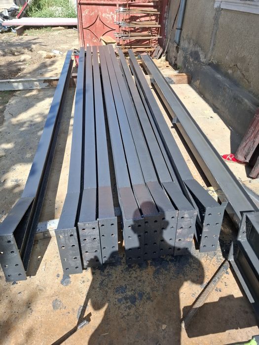 Hale metalice din stoc