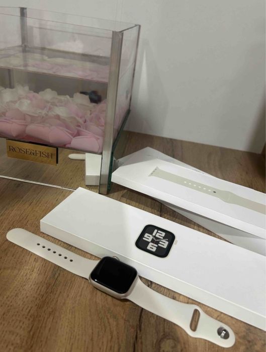 часы Apple Watch SE 2