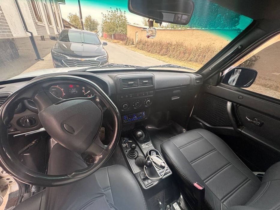 Нева сотилади холати аъло даражада