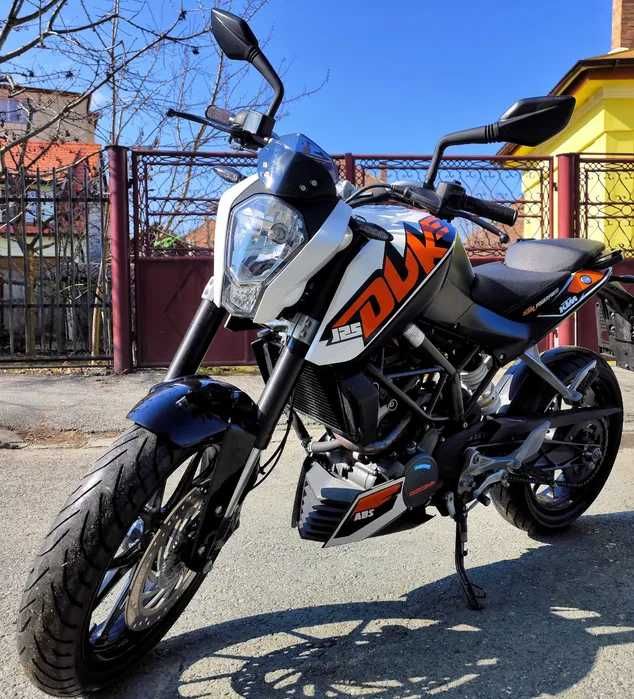KTM Duke 125 2015 A1 ABS stare impecabila