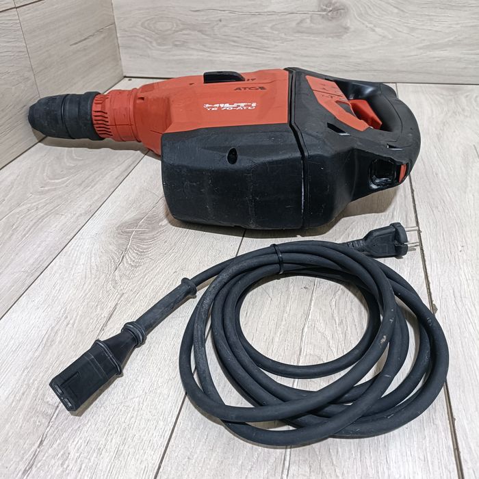 Rotopercutor SDS Max Hilti TE 70 ATC AVR fabricatie 2023 modelul nou