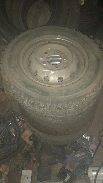 Продам колеса сборе р16 на ниву