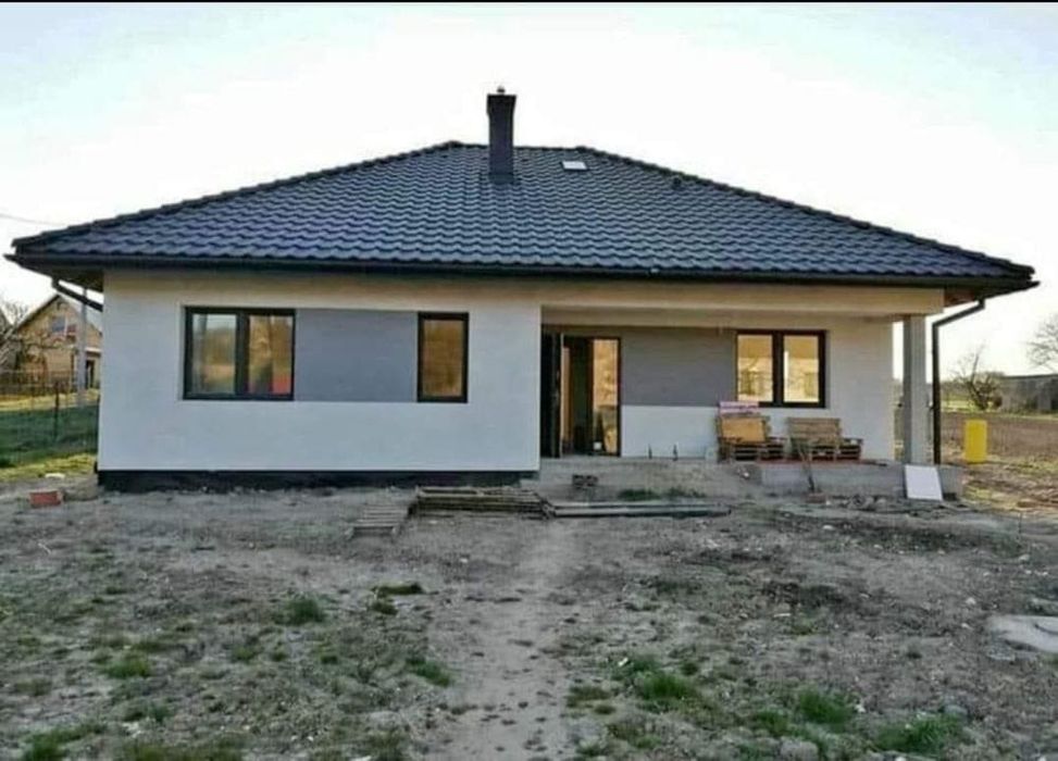 Casa, garaje auto, containere pe structura metalica si panou sandwich