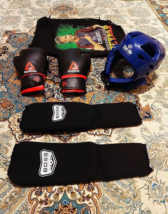 Карате комплект сотилади