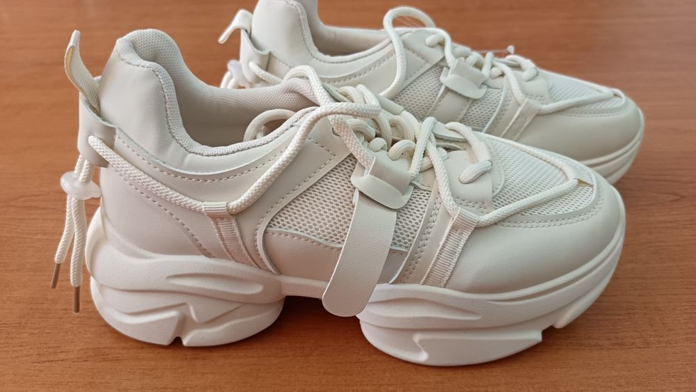 Adidași dama mărimea 39 și 40