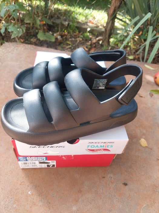 Sandale Skechers