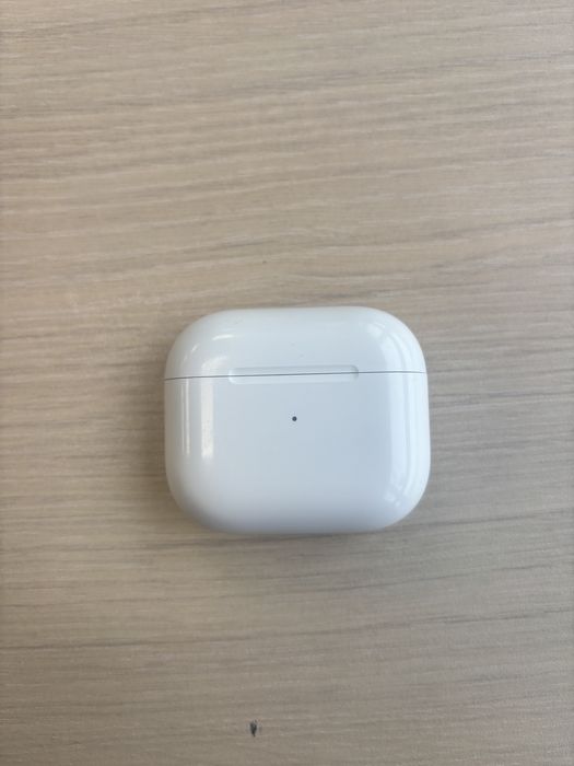 Airpods 3 casca stanga + case. Model A2566