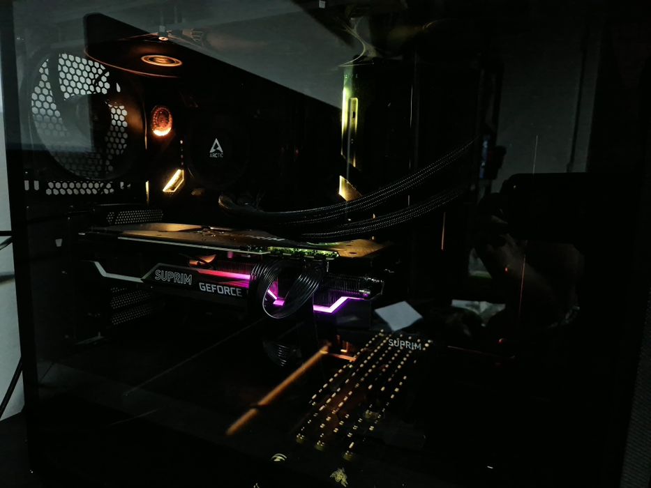 Vând PC Gaming 4k Intel I9-12900KS & NVIDIA RTX 3090 MSI SUPRIM X