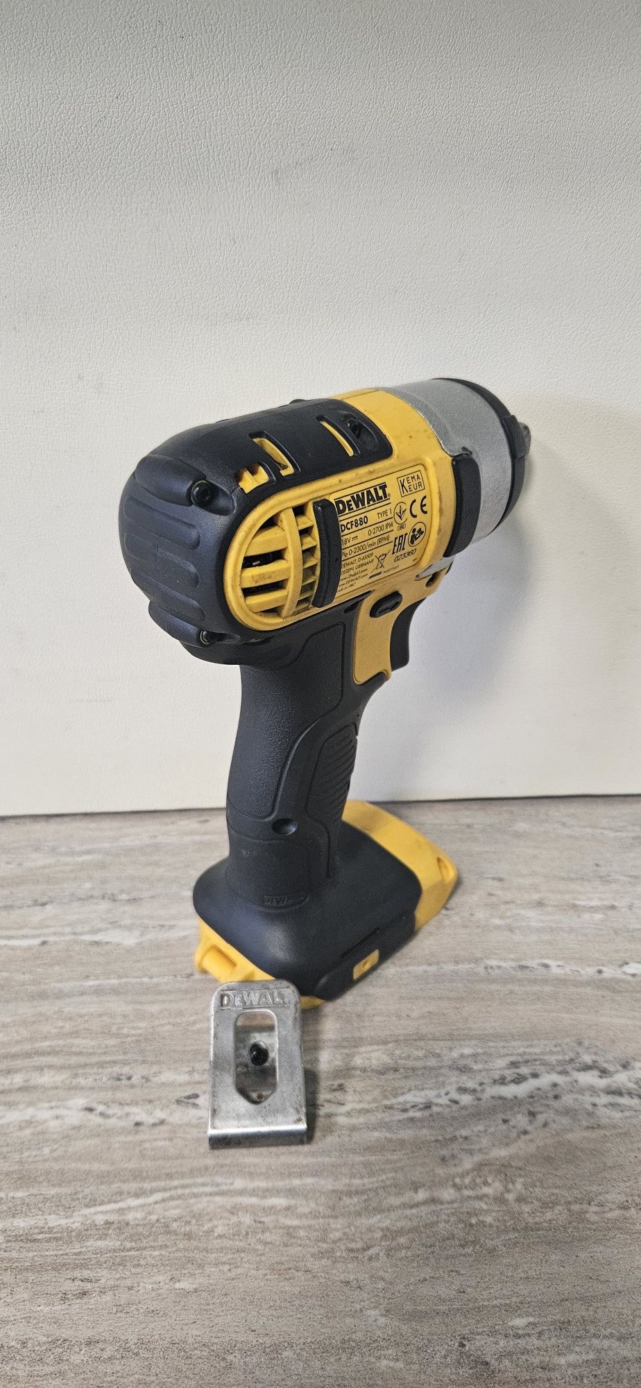 Dewalt Гайковерт DCF880 18V.