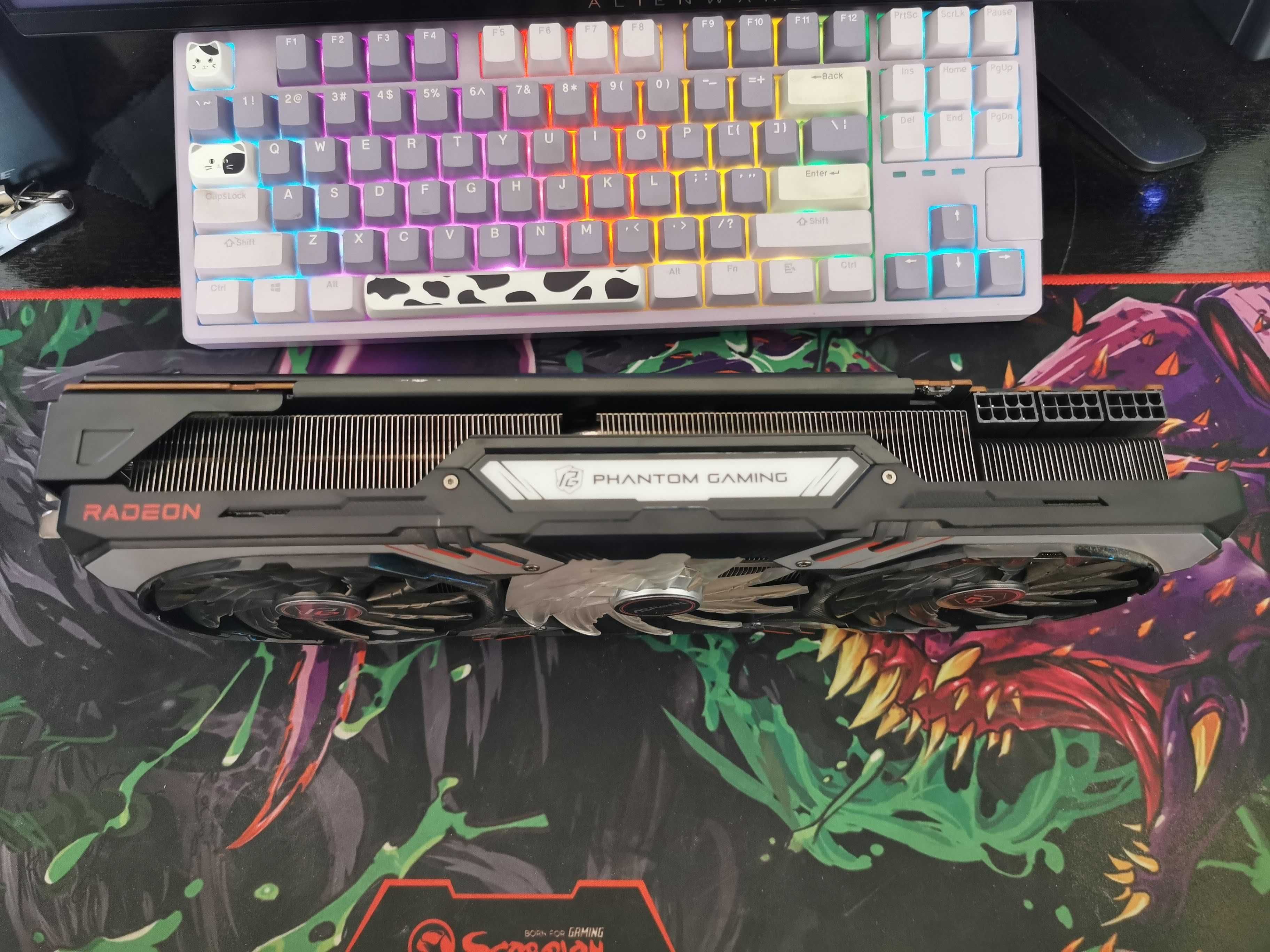 AsRock RX 6800XT 16GB Phantom Gaming D OC - отлична!