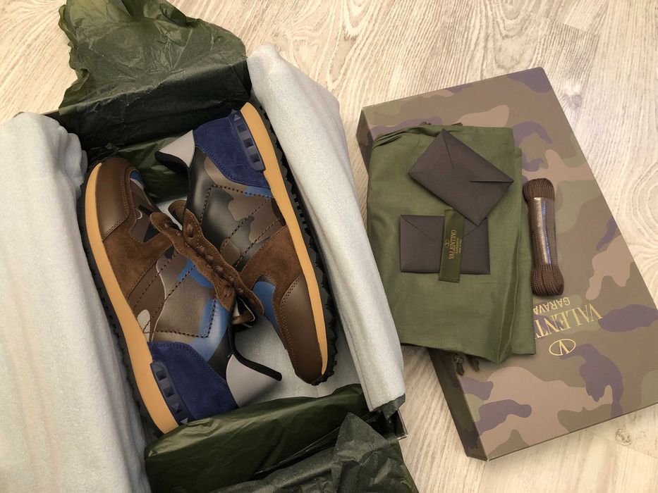 Valentino Garavani 40, sneakers originali, full box, retail 580 euro