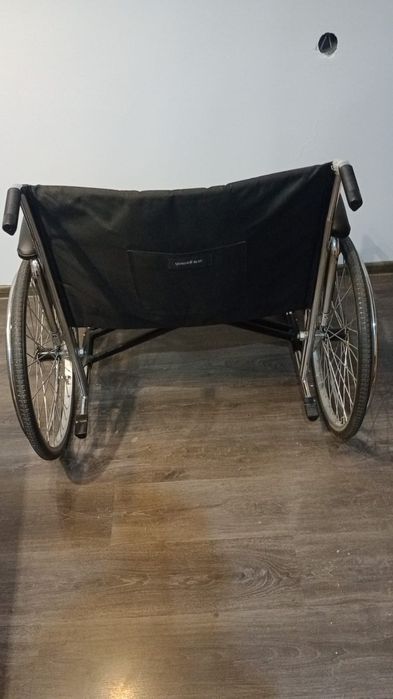 Инвалидная коляска, новая до 200 кг.