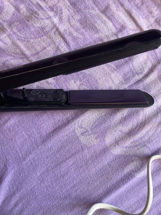 Vând Placă de îndreptat  părul