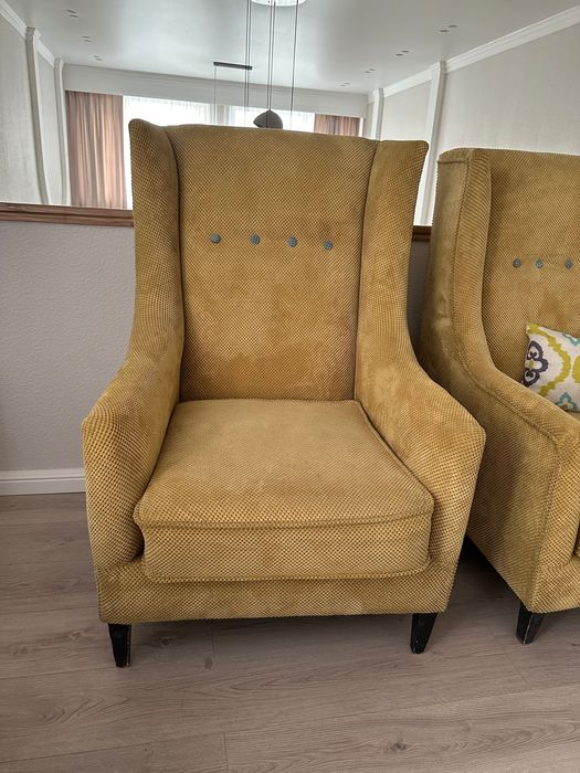 Комплект кресел для гостиной