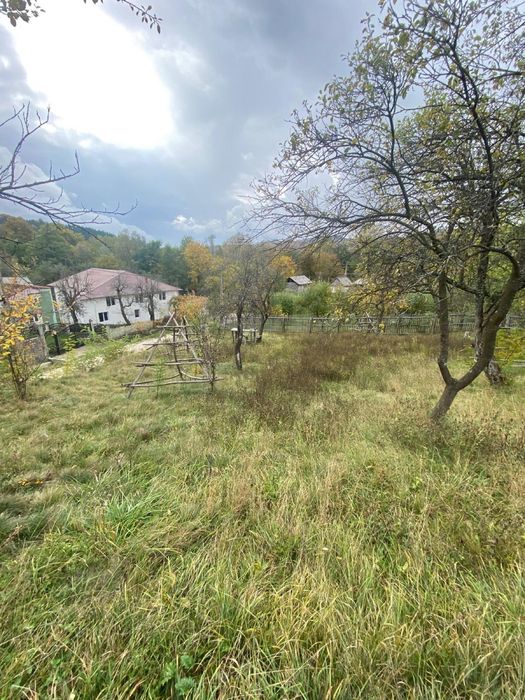 Teren de vanzare
