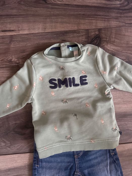 Сет от дънки слим фин марка Зара и суитшърт Окайди. Размер 12-18 м.