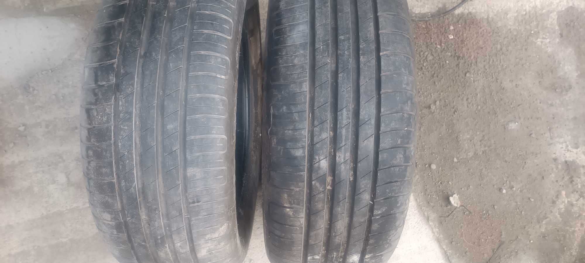 225/55/17 Goodyear летни