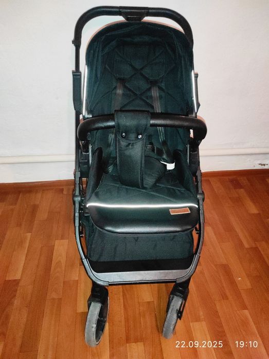 Продам коляску прогулочную