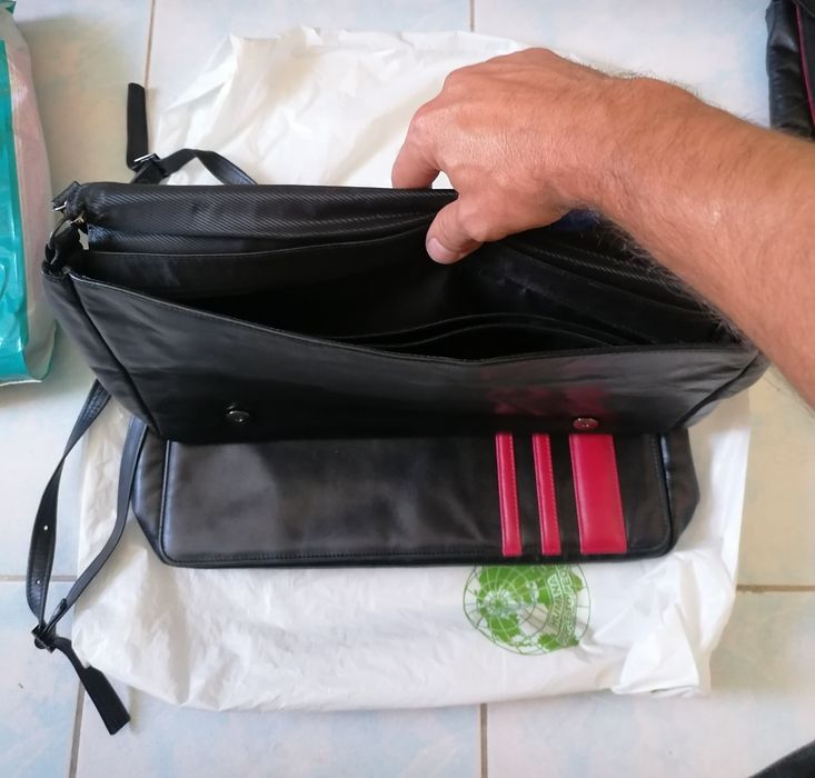 Genți damă din piele