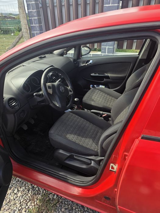 Opel corsa D 1.3