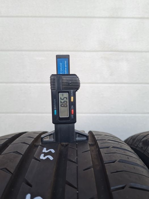 Летни гуми 2 броя CONTINENTAL PremiumContact5 235 55 R17 дот 0522