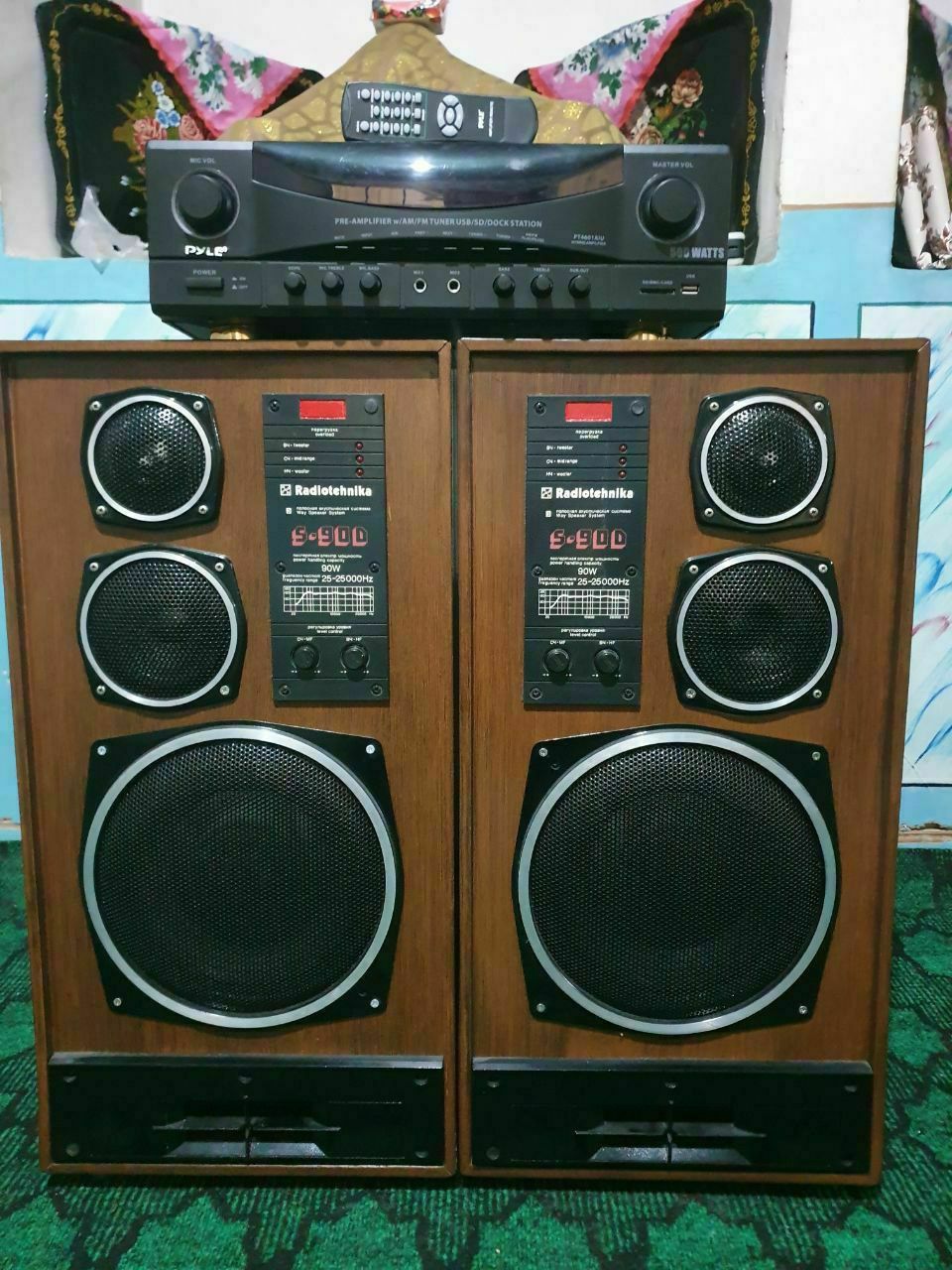 muzikalni sentr,kalonka,va radarlar