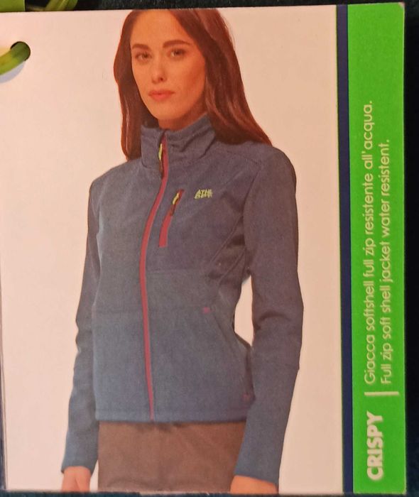 Geaca softshell impermeabila pentru femei. (NOUĂ)