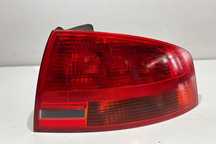 Stop tripla dreapta caroserie  8E5945096 Audi A4 B7 [2004 - 2008]