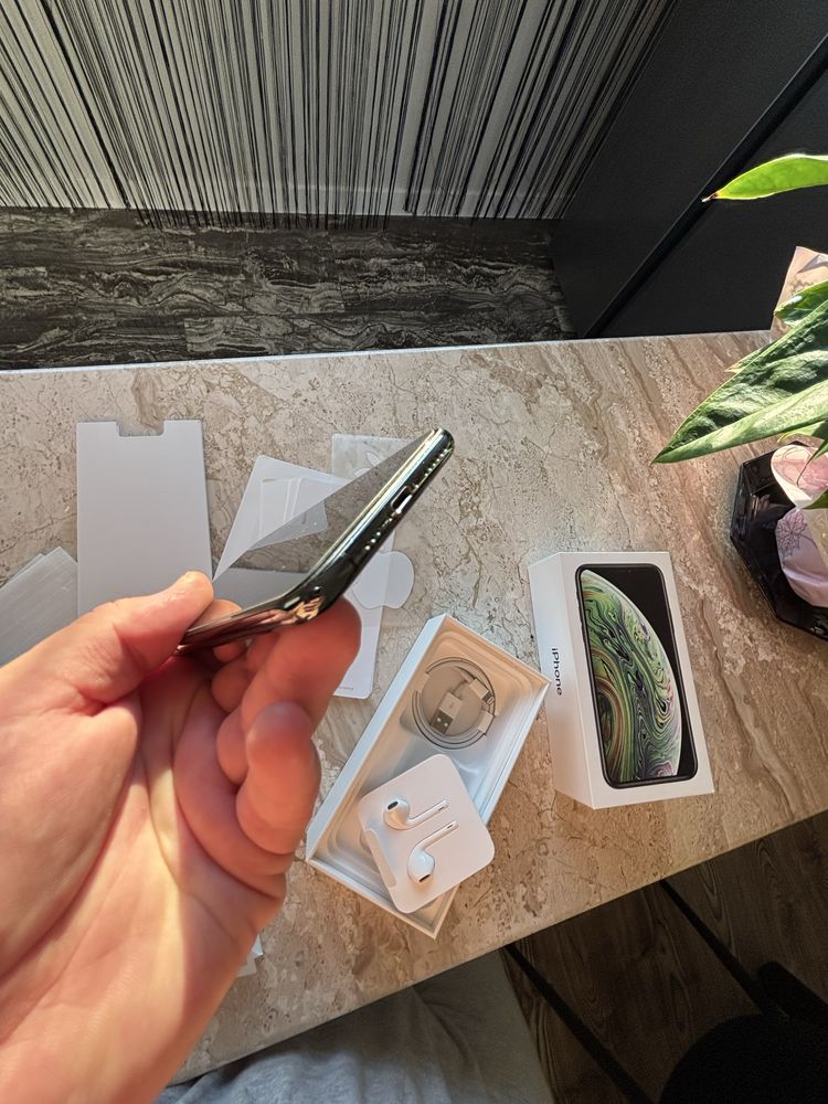 Apple iPhone XS 64 GB Space Gray