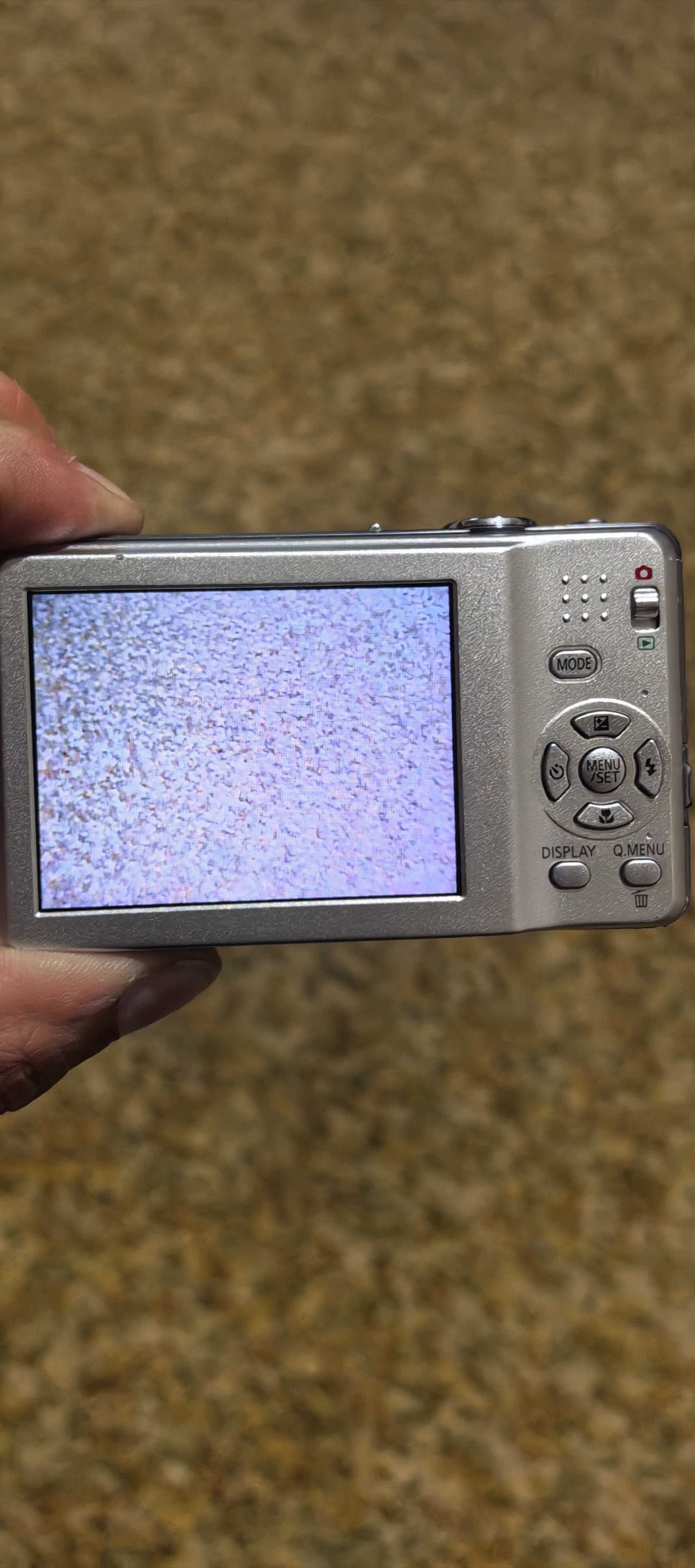 LUMIX DMC-FS10-12 mega pixels