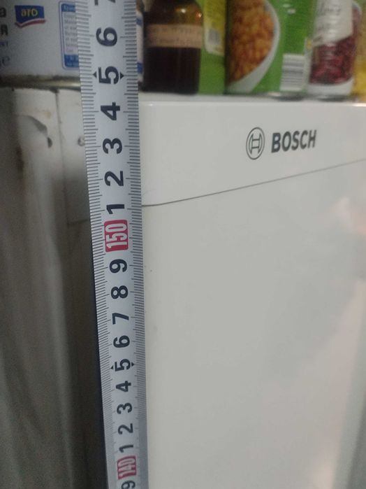 Хладилник"BOSCH"с компресор"Damfuss"155 см.височина с фризер отдолу