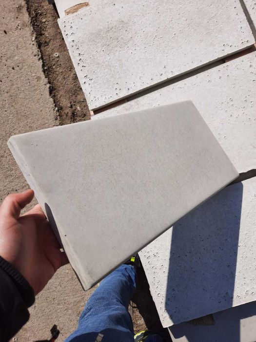 Capace pentru gard și stâlp finisate - PROMOTIE la palet !