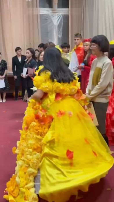 Осений балл платье на прокат