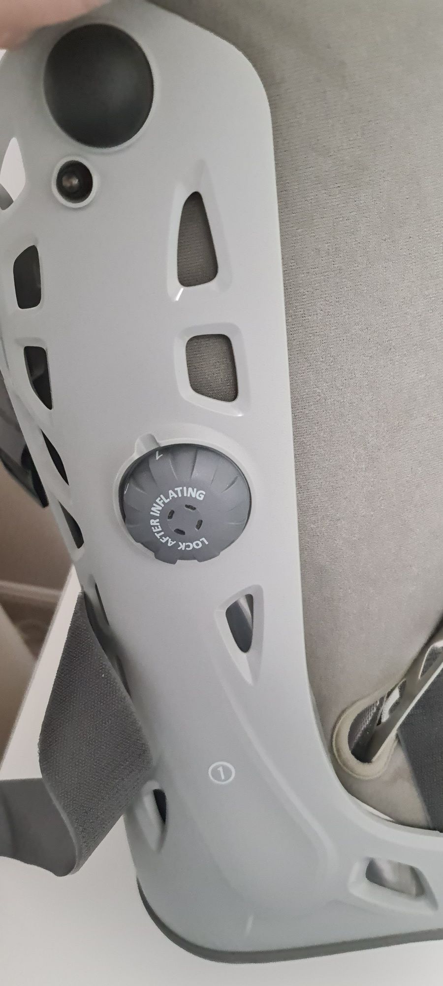 Cizma de imobilizare Aircast Standard XL picior drept