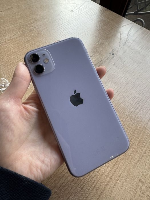 Продам Iphone 11 срочно