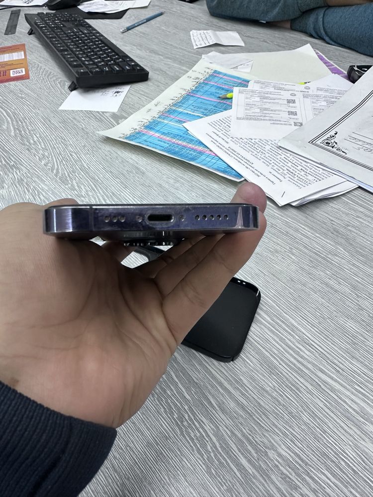 iPhone 14 pro batrya 90 % simkali