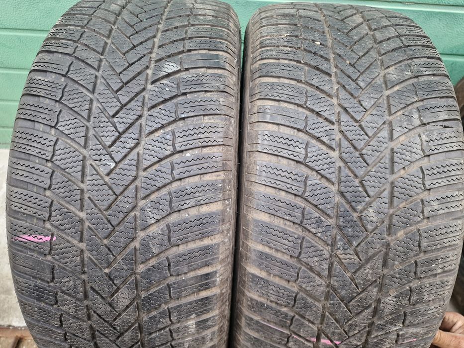 Anvelope 255/50R19 marca Bridgestone, DOT 2022, 6 mm ,M +S