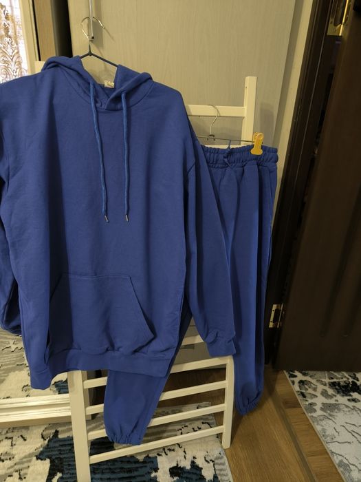 Спортивный костюм  женский