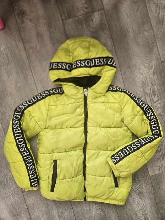 Детско яке Guess