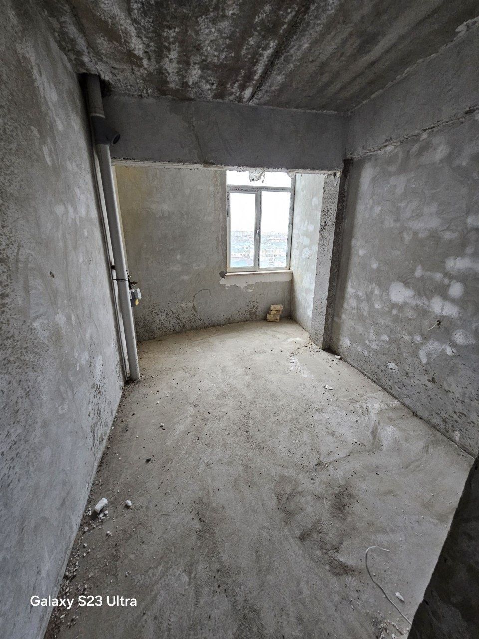 Срочно продаётся 1х-комнатная квартира коробка 43м ²