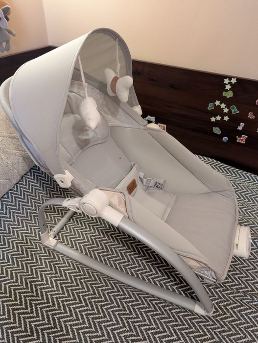 Детская качалка в хорошем состоянии