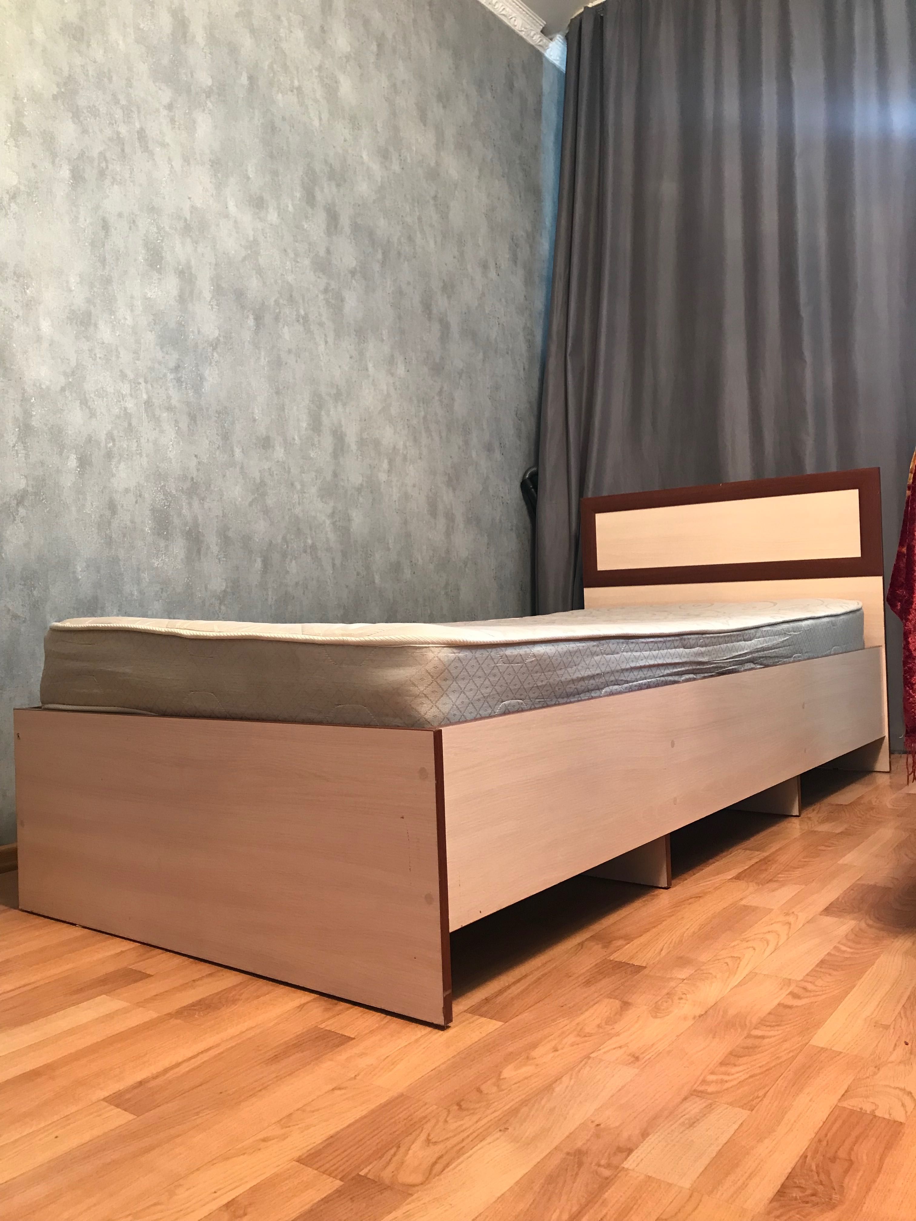 Односпальная кровать, бір кісілік керует, single bed