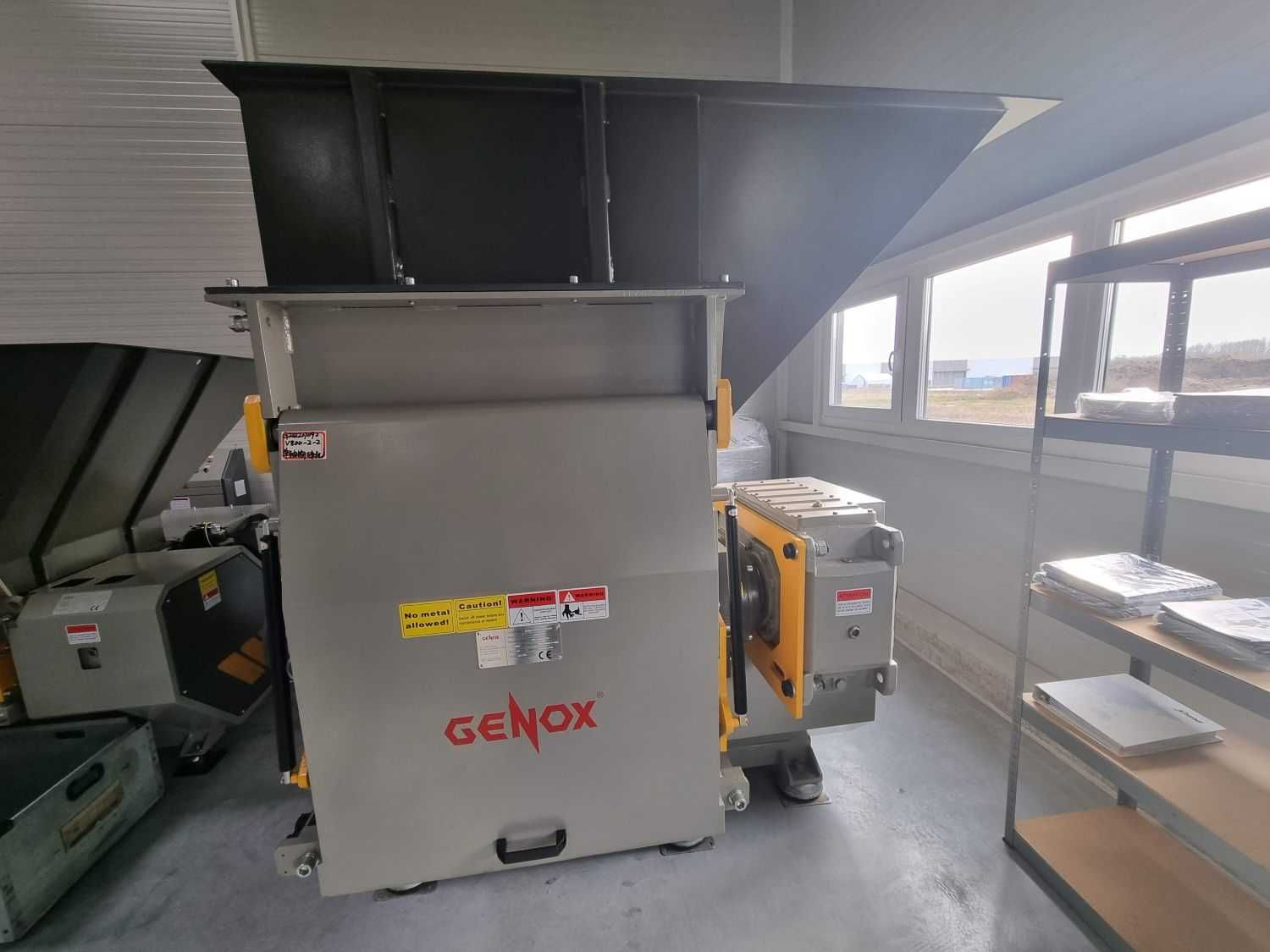Vind  din  stoc la  pret  promotional  , un shredder  nou  model V-800