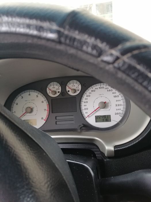 Vând Seat Leon an 2006,1.6.benzină