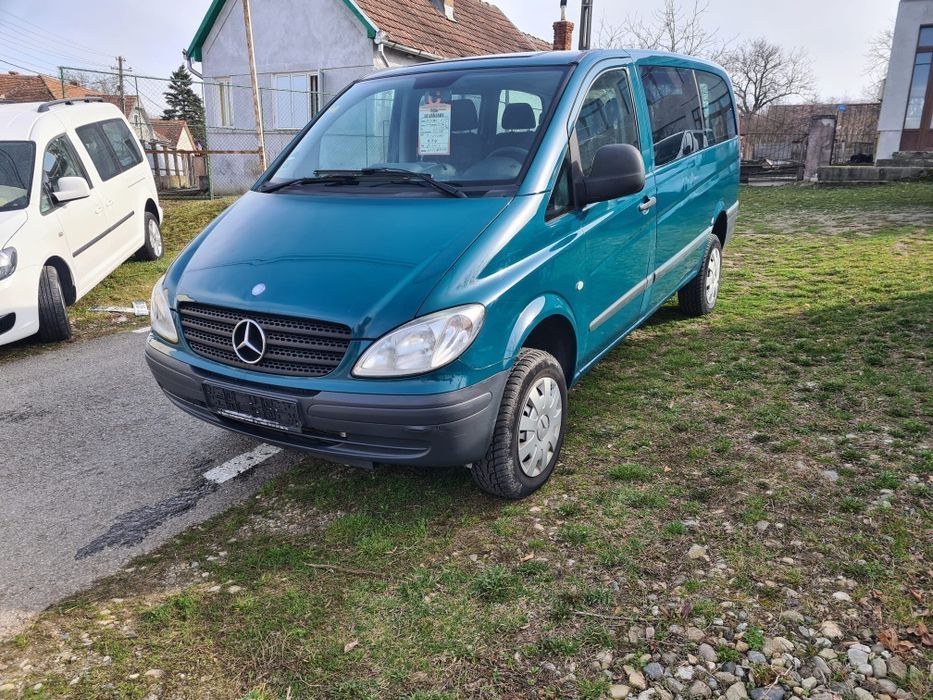 Mercedes Vito 4x4, AUTOMAT, 8 locuri, 2010