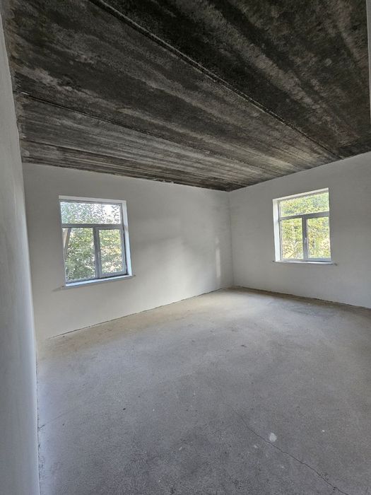 Продаётся  3х комнатная квартира