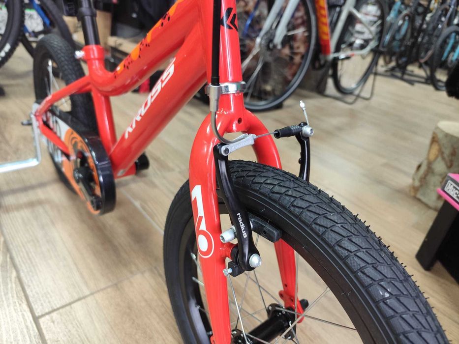 Bicicleta Kross RACER 3.0 2025 red / orange / white / glossy 16"